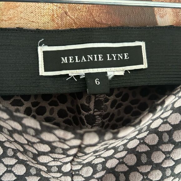 Melanie Lyne Patterned Ankle Pants 6 - Picture 4 of 14